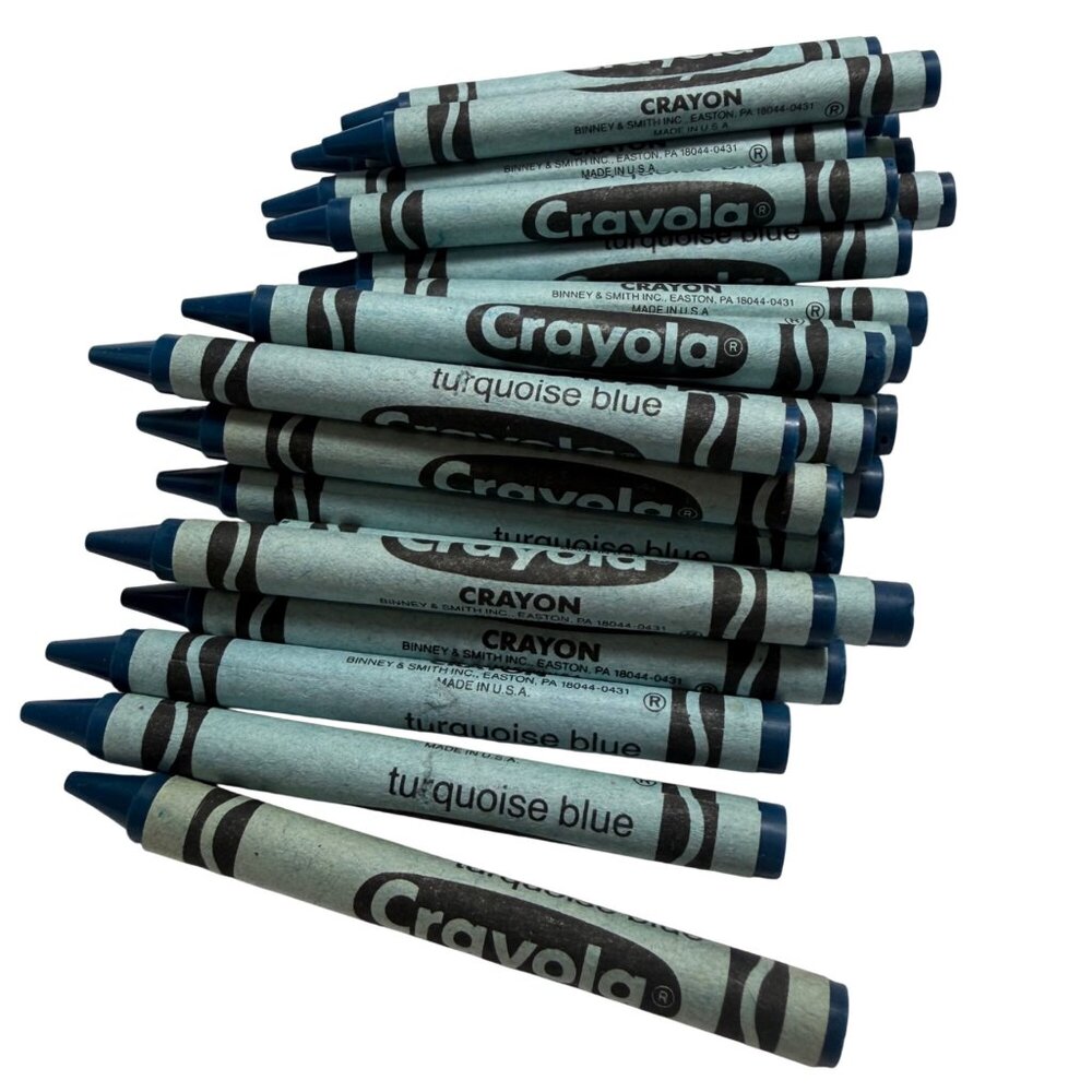 Vintage Hard to Find Crayola Turquoise Blue Crayons Bulk Lot Of 24 Pieces Art Su